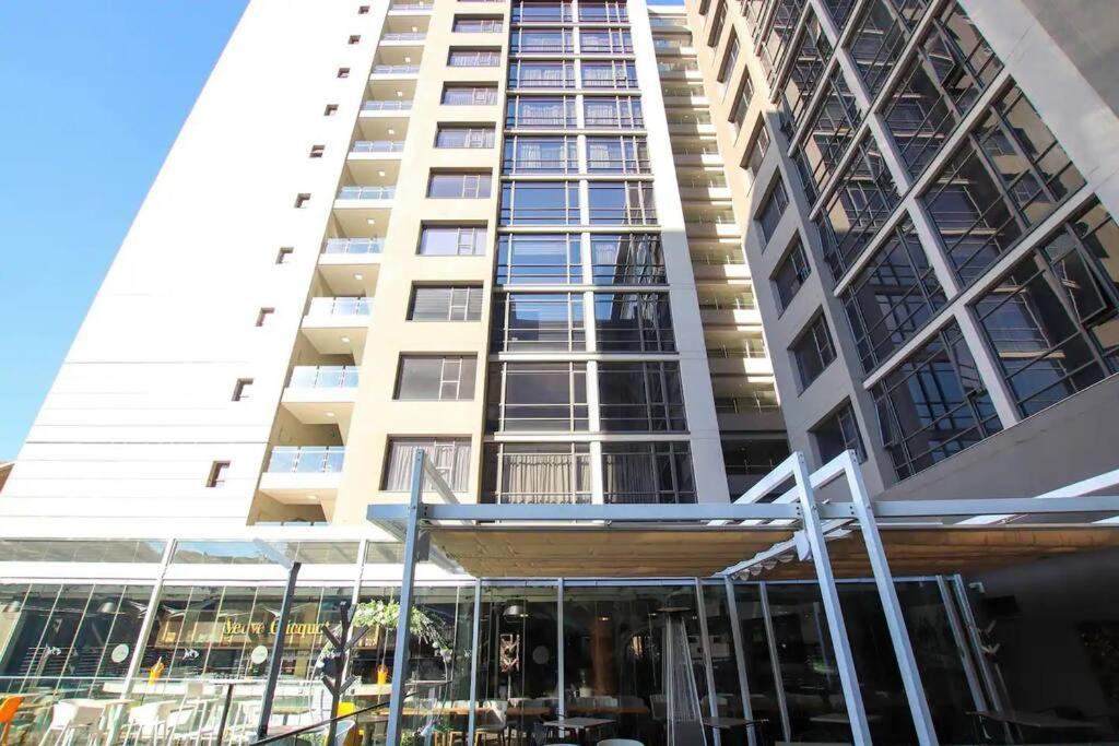 Luxury 2Bed With City Lifestyle Apartment Johannesburg Exterior photo